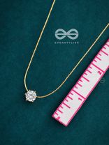 The Dainty Delight - Golden Casual Neckpiece