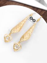 The Meshed Drop Hearts - The Golden Charm Collection