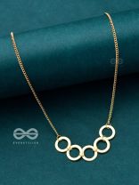 The Elegant Luxury - Golden Statement Neckpiece