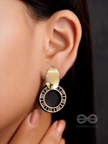 The Classy Delight - Golden Statement Earrings
