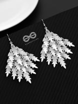 A Christmasy Feeling - Shimmery Silver Dangler Earrings