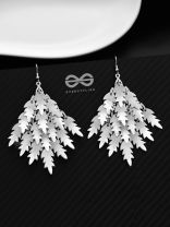 A Christmasy Feeling - Shimmery Silver Dangler Earrings