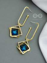 The Whimsical Heart of the Ocean - Golden Statement Earrings