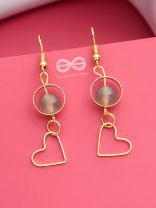 The little dangling heart - Golden Casual Earrings