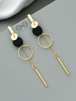The Dangling Chic Geometry - Golden Casual Earrings