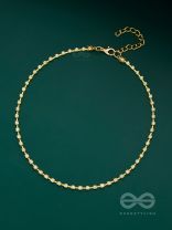 Elegance around my Neck - Golden Statement Neckpiece
