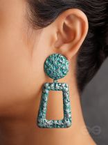 The Dazzling Diva- Classy Dangler Earrings (Teal Blue)