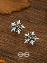 The Silver Sleet- Silver Stud Earrings