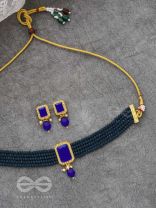 The mystical magnificence - set of statement choker and earrings ( Prussian Blue)