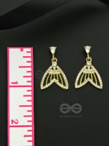 Sea Saga- Gem Stone and Rhinestones Studded Golden Earrings