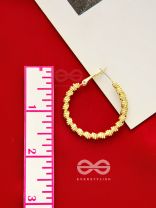 Intertwined Rims- Textured Golden Hoops