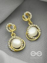 The Moonshine- Golden Rhinestones and Pearl Earrings