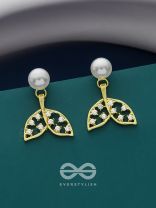  THE MERMAID TAIL- GOLDEN PEARL and Rhinestones EARRINGS