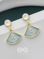 Ocean's Treasure- Chic Golden Earrings (Teal Blue)