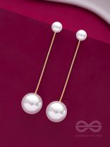 The Pearly Reflection- Golden Pearl Earrings
