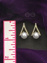 The Blossom Bud- Golden Rhinestones and Pearl Earrings