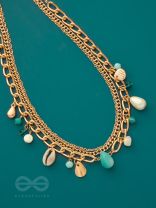 Beach'in- Multicolored Stones Studded Golden Neckpiece