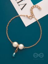 Drip-Drop Rain- Golden Pearls and Bead Anklet