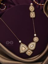 Dwista- The Copper Beauty- Beads and Stones Embroidered Necklace 