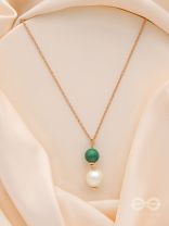 Flora n Fauna- Golden Pearl Necklace