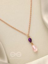 A Study in Scarlet- Golden Glass Bead Necklace