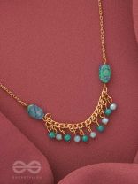 The Pearly Smile- Golden Beads Necklace