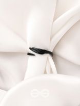 The Fiddle-Leaf Fig- Black Adjustable Ring