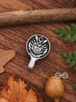 THE DIVINE GRACE - OXIDISED NON-PIERCED NOSERING