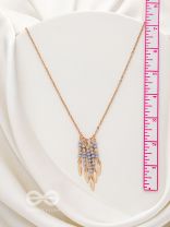 The Splashy Sleet- Golden Embellished Necklace