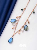 The Jade Oysters- Golden Embellished Necklace