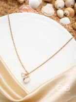 The Beach Romance- Golden Embellished Necklace
