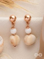 DANCING ON THE BEACH - CUTE DROP EARRINGS