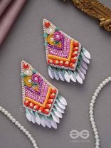 KAVISHA- THE MASTERPIECE - PEARL AND GLASS BEAD EMBROIDES EARRINGS (MULTICOLOR)