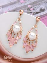 PRETTY PEARL POP  - CLASSIC DROP EARRINGS