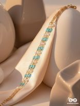 THE AQUAMARINE DELIGHT - ELEGANT MULTILAYERED BRACELET