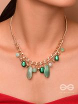 The Green Dream - Golden Chunky Neckpiece With Anti-Tarnish Coating 