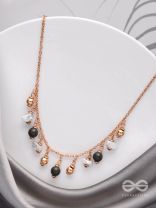 The Graceful Gleam - Casual And Minimal Neckpiece With Anti-Tarnish Coating 