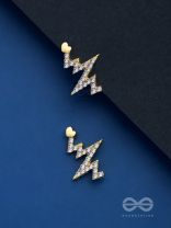 ECHOES OF HEARTBEEPS - GOLDEN SPARKLING STUDS