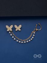 IN-FLIGHT DELIGHT - GOLDEN EAR-CUFF & STUD-EARRING