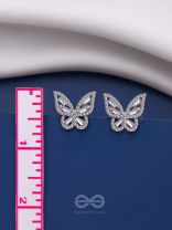 TWILIGHT FLUTTERBEAMS - SILVER SPARKLING STUDS