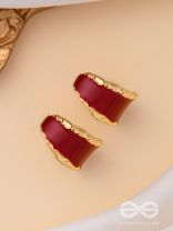 SACRLET RAZZLE-DAZZLE -  GOLDEN ENAMELLED STUDS