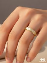 CHAMBER OF SECRETS - GOLDEN AND WHITE EMBELLISHED RING (ADJUSTABLE)