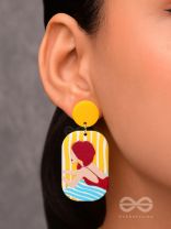 DIVE 'N DABBLE - STATEMENT ACRYLIC EARRINGS