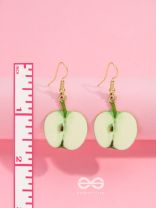 SWEET APPLE SERENADE - GOLDEN EMBELISHED EARRINGS