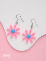 Bloom In Style - Elegant Acrylic Earrings (Pink)
