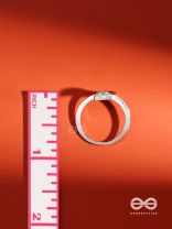 The Artisan Leaf - Cubic Zirconia Silver Ring