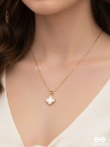 Mystic Clover - Crystal Embellished 2-in-1 Pendant (Black and White)