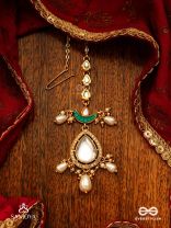 RATNODYA - RISING GEM - DAZZLING KUNDAN MAANGTIKA WITH PEARLS AND ROYAL GREEN AND GOLD ACCENTS