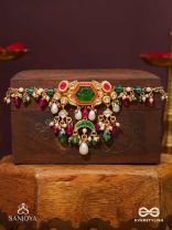 HARARASA - ESSENCE OF GREEN- KUNDAN NECKPIECE WITH PEARLS, BEADS AND GEMSTONE