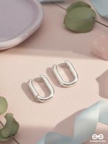GLINT HOOPS-  MINIMALISTIC SILVER HOOPS